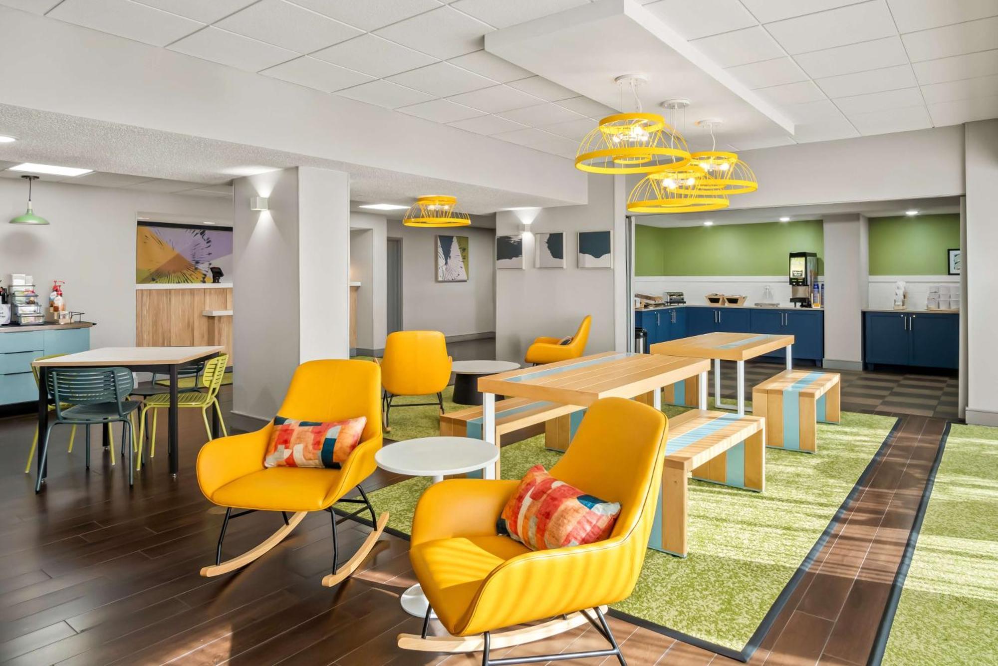 Surestay Plus Hotel By Best Western Stevensville St Joseph Bagian luar foto