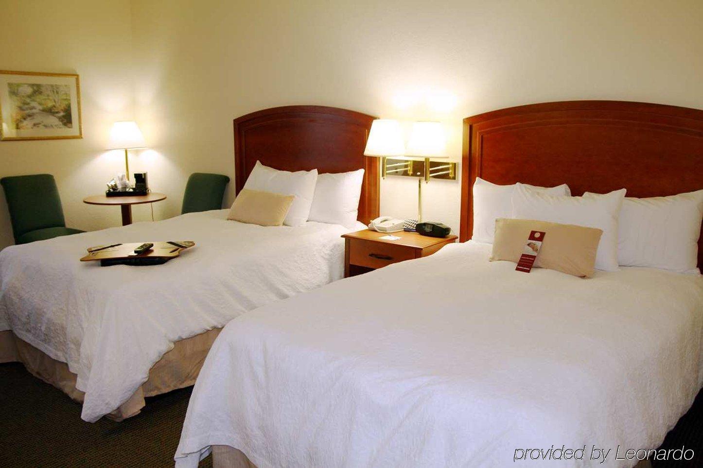 Surestay Plus Hotel By Best Western Stevensville St Joseph Ruang foto
